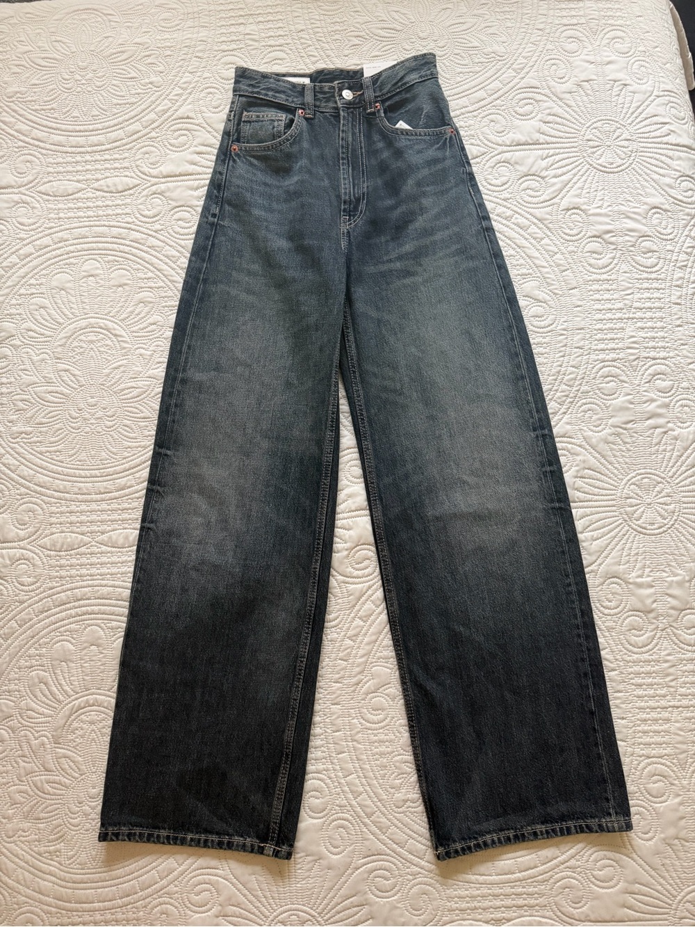 Zara Wide-Leg Jeans in Dark Indigo Wash